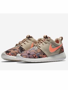 Nike Women’s Floral Roshe Run in Tan with Coral Swoosh